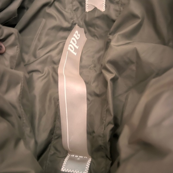 Add Down Women's khaki Pillow Collar puffy  Belted Jacket Medium - Picture 12 of 12